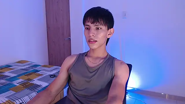 andrew courtzz online show from April 13, 2026, 5:40 pm