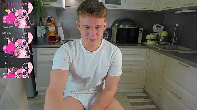 Snapshot of fruitninjaga chatting on January 15, 2026, 2:32 pm fruitninjaga online show from January 15, 2026, 2:32 pm