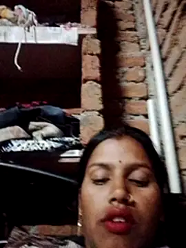 Snapshot of Misthi_hot chatting on February 12, 2026, 6:14 pm Misthi hot online show from February 12, 2026, 6:14 pm