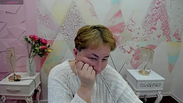 Snapshot of Velisa_bella1 chatting on December 4, 2025, 11:30 am Velisa bella1 online show from December 4, 2025, 11:30 am