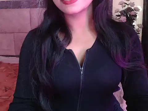 Lola Bebe online show from April 4, 2026, 5:16 am