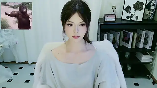 KeKe966 online show from May 10, 2026, 2:11 pm