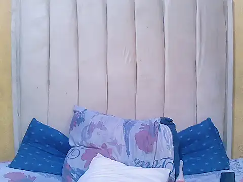 Tokyoxx25 online show from December 19, 2025, 9:44 pm