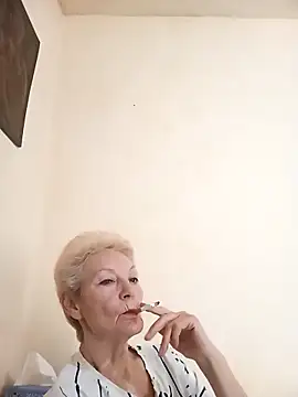 Snapshot of Calypso-Loove chatting on April 7, 2026, 1:22 pm Calypso-Loove online show from April 7, 2026, 1:22 pm