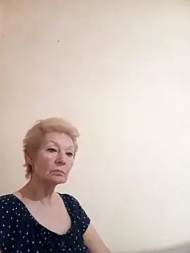 Snapshot of Calypso-Loove chatting on May 13, 2026, 2:03 pm Calypso-Loove online show from May 13, 2026, 2:03 pm