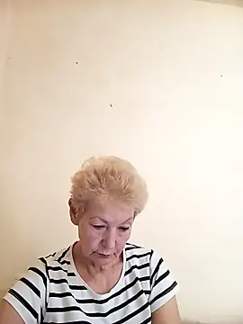 Snapshot of Calypso-Loove chatting on May 28, 2026, 10:12 am Calypso-Loove online show from May 28, 2026, 10:12 am