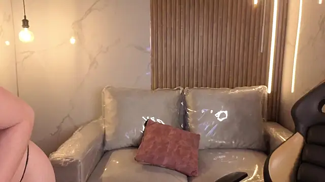 Snapshot of Sara_valderrama_ chatting on January 9, 2026, 12:30 pm Sara valderrama online show from January 9, 2026, 12:30 pm