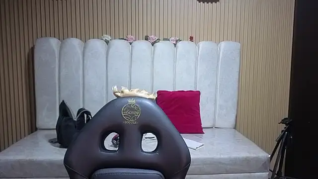 Snapshot of Sara_valderrama_ chatting on February 23, 2026, 12:57 pm Sara valderrama online show from February 23, 2026, 12:57 pm