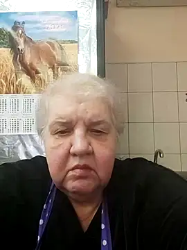 Snapshot of HapinessLovee chatting on January 12, 2026, 8:52 am HapinessLovee online show from January 12, 2026, 8:52 am