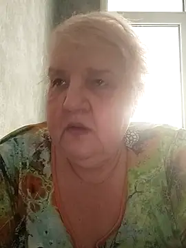 Snapshot of HapinessLovee chatting on February 5, 2026, 9:14 am HapinessLovee online show from February 5, 2026, 9:14 am