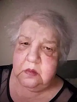 Snapshot of HapinessLovee chatting on February 21, 2026, 5:14 pm HapinessLovee online show from February 21, 2026, 5:14 pm