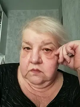 Snapshot of HapinessLovee chatting on February 25, 2026, 10:36 am HapinessLovee online show from February 25, 2026, 10:36 am