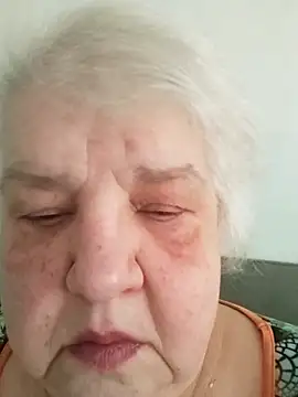 Snapshot of HapinessLovee chatting on March 15, 2026, 7:36 am HapinessLovee online show from March 15, 2026, 7:36 am