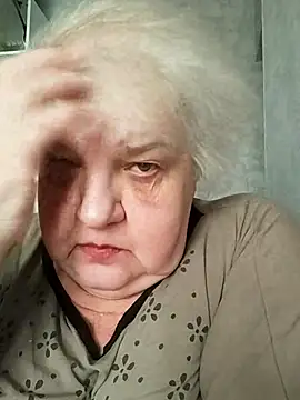 Snapshot of HapinessLovee chatting on March 17, 2026, 8:39 am HapinessLovee online show from March 17, 2026, 8:39 am