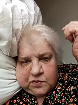 Snapshot of HapinessLovee chatting on March 29, 2026, 8:36 am HapinessLovee online show from March 29, 2026, 8:36 am