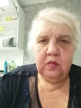 Snapshot of HapinessLovee chatting on April 1, 2026, 3:09 pm HapinessLovee online show from April 1, 2026, 3:09 pm