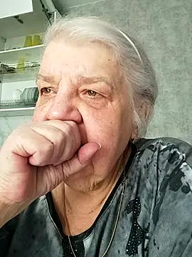 Snapshot of HapinessLovee chatting on April 19, 2026, 10:58 am HapinessLovee online show from April 19, 2026, 10:58 am