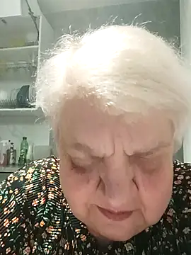 Snapshot of HapinessLovee chatting on May 7, 2026, 8:36 pm HapinessLovee online show from May 7, 2026, 8:36 pm