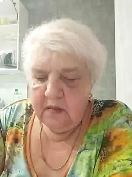 Snapshot of HapinessLovee chatting on May 21, 2026, 4:47 pm HapinessLovee online show from May 21, 2026, 4:47 pm