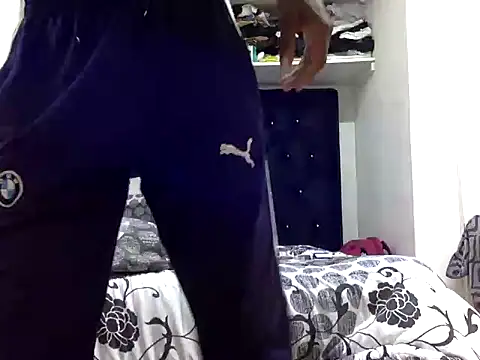 Snapshot of BloodmoonAlpha_1 chatting on February 1, 2026, 10:03 am BloodmoonAlpha 1 online show from February 1, 2026, 10:03 am