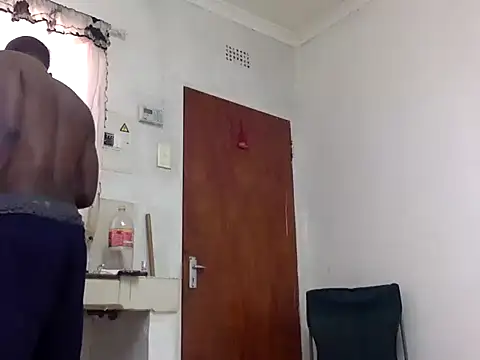 Snapshot of BloodmoonAlpha_1 chatting on February 5, 2026, 9:58 am BloodmoonAlpha 1 online show from February 5, 2026, 9:58 am