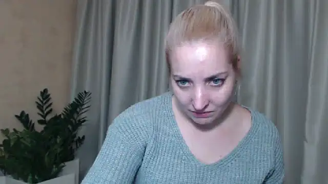 Snapshot of sweetpussy chatting on January 10, 2025, 10:25 pm sweetpussy online show from January 10, 2025, 10:25 pm