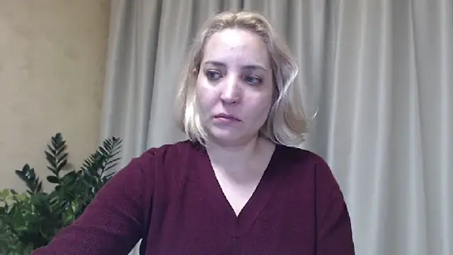 Snapshot of sweetpussy chatting on January 19, 2025, 6:00 pm sweetpussy online show from January 19, 2025, 6:00 pm