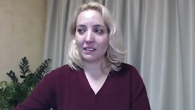 Snapshot of sweetpussy chatting on January 19, 2025, 9:02 pm sweetpussy online show from January 19, 2025, 9:02 pm