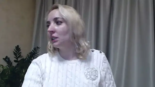 Snapshot of sweetpussy chatting on January 21, 2025, 6:02 pm sweetpussy online show from January 21, 2025, 6:02 pm