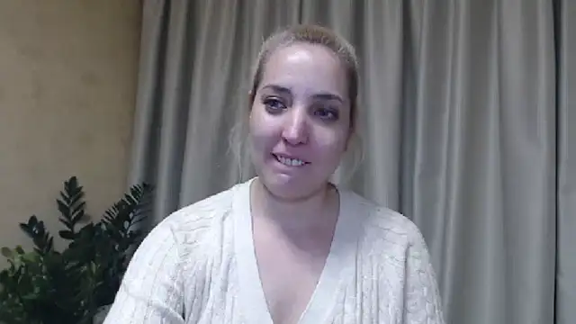 Snapshot of sweetpussy chatting on February 4, 2025, 9:31 pm sweetpussy online show from February 4, 2025, 9:31 pm