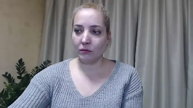 Snapshot of sweetpussy chatting on February 12, 2025, 12:12 pm sweetpussy online show from February 12, 2025, 12:12 pm