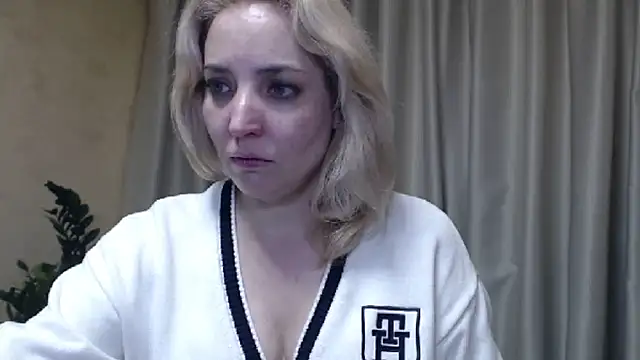 Snapshot of sweetpussy chatting on March 5, 2025, 1:39 pm sweetpussy online show from March 5, 2025, 1:39 pm