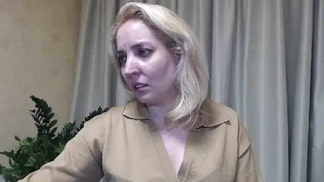 Snapshot of sweetpussy chatting on March 9, 2025, 1:48 pm sweetpussy online show from March 9, 2025, 1:48 pm