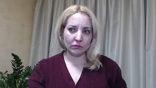 Snapshot of sweetpussy chatting on March 21, 2025, 6:18 pm sweetpussy online show from March 21, 2025, 6:18 pm