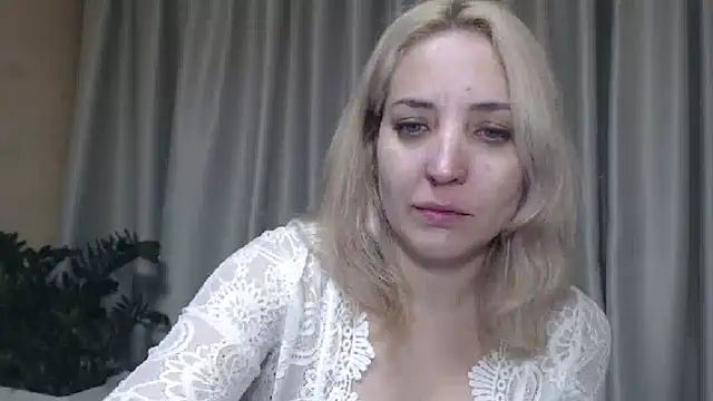 Snapshot of sweetpussy chatting on September 15, 2025, 4:51 pm sweetpussy online show from September 15, 2025, 4:51 pm