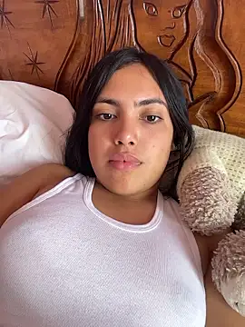 Snapshot of _Laurentt_ chatting on January 10, 2026, 2:30 pm Laurentt online show from January 10, 2026, 2:30 pm