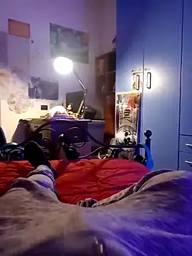 barbone15 online show from March 25, 2026, 7:20 pm