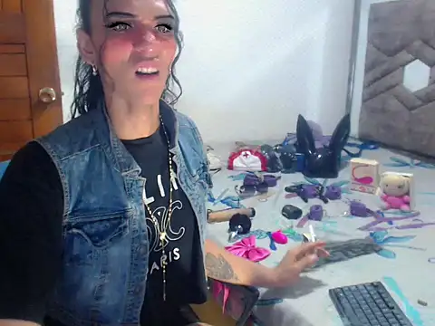 Snapshot of michaeldissts chatting on January 12, 2026, 10:48 pm michaeldissts online show from January 12, 2026, 10:48 pm