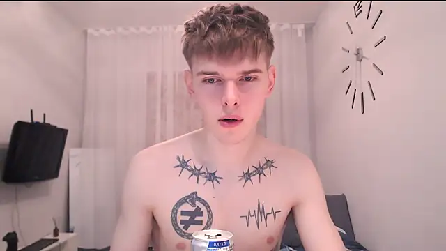 Snapshot of Fredd_Xanders chatting on May 20, 2026, 5:52 pm Fredd Xanders online show from May 20, 2026, 5:52 pm