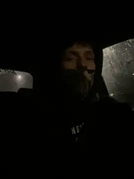 Snapshot of squty chatting on December 20, 2025, 3:35 am squty online show from December 20, 2025, 3:35 am