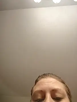 Snapshot of SpiderRose chatting on December 19, 2025, 3:19 pm SpiderRose online show from December 19, 2025, 3:19 pm