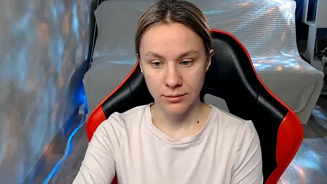 MiaBun1 online show from March 17, 2026, 3:00 am