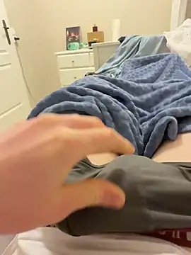 Snapshot of angei094 chatting on February 19, 2026, 6:04 pm angei094 online show from February 19, 2026, 6:04 pm