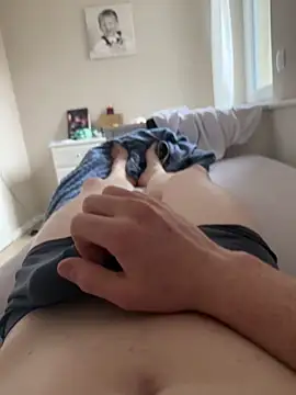 Snapshot of angei094 chatting on February 20, 2026, 3:01 pm angei094 online show from February 20, 2026, 3:01 pm