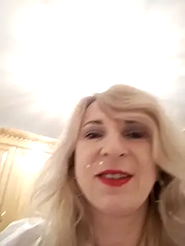 Snapshot of AhlyssaLove1155 chatting on March 4, 2026, 5:41 pm AhlyssaLove1155 online show from March 4, 2026, 5:41 pm