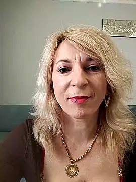 Snapshot of AhlyssaLove1155 chatting on March 7, 2026, 12:13 pm AhlyssaLove1155 online show from March 7, 2026, 12:13 pm