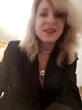 Snapshot of AhlyssaLove1155 chatting on March 14, 2026, 5:07 pm AhlyssaLove1155 online show from March 14, 2026, 5:07 pm