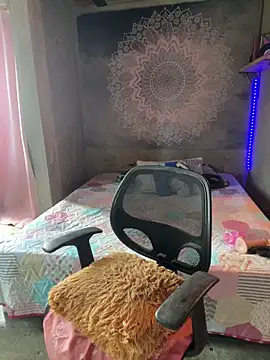 Snapshot of Luna____dance chatting on December 20, 2025, 5:09 pm Luna dance online show from December 20, 2025, 5:09 pm