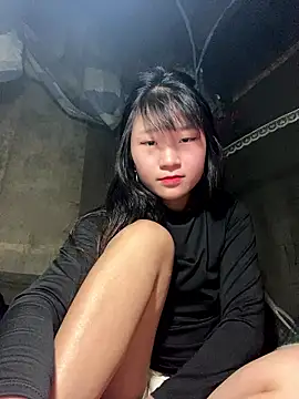 hinata-xx online show from January 17, 2026, 4:28 am