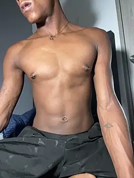 Snapshot of Vergalarga0121 chatting on February 28, 2026, 10:33 pm Vergalarga0121 online show from February 28, 2026, 10:33 pm